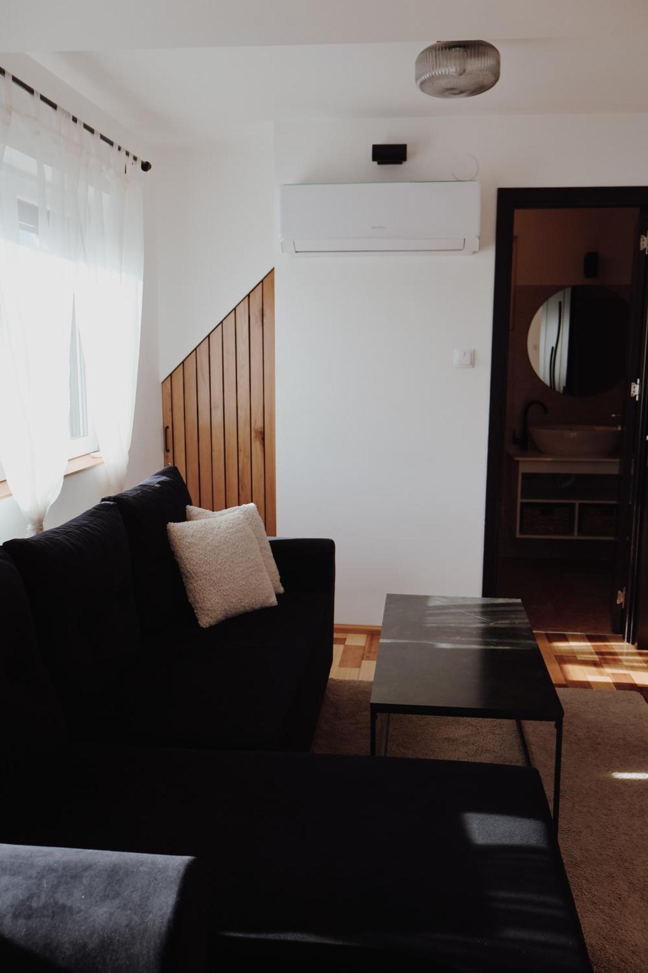 Doux Apartman Odorheiu Secuiesc Zewnętrze zdjęcie